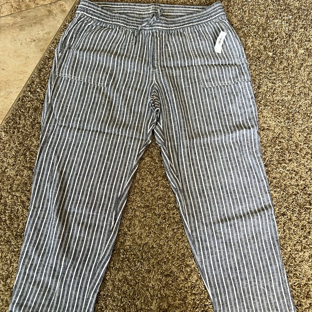 *BRAND NEW* Blue and White Pinstripe Pants. Cotton.
